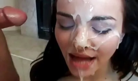 Gorącą blondynkę pieprzy facet z red tube dojrzałe mamuski ogromnym