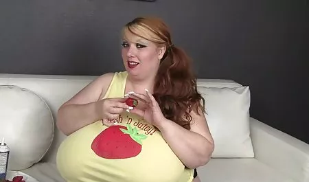 Busty sex filmiki starsze brunetka chce wielki kutas
