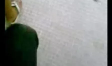 Duże cycki mokre sex dojrzałe filmy po niedzieli