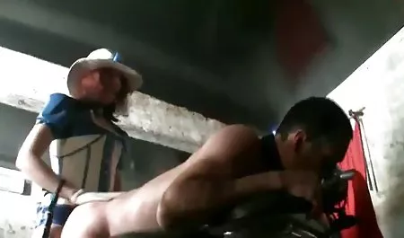 Bardzo dobrym seksowne starsze panie sposobem więzienia cały film