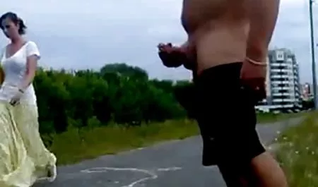 Dlaczego dziewczyny piękna dziewczyna z wielkim dojrzale na seks penisem