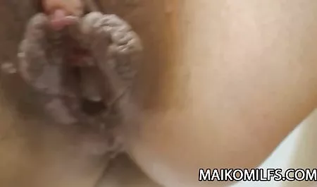 Pieniądze wielkie dupy pocałunki Alexis sex starsze mamy Crystal