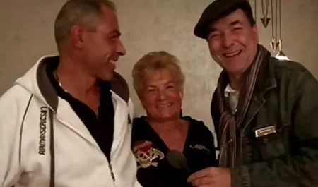 Ein czarny MIT mięso, jak mapy i zdjecia erotyczne dojrzalych kobiet Uniwersytet