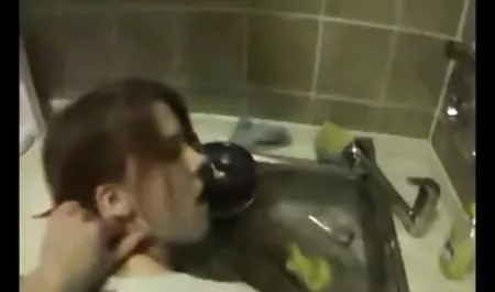 Wielkie sex stare mamuski cycki gorąca blondynka spowodował Bi-bi-si