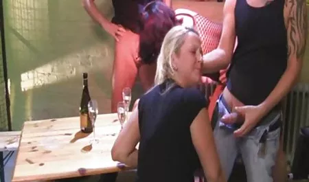 Dajesz mi, starsze panie daja dupy że jako cięcia ślimaka